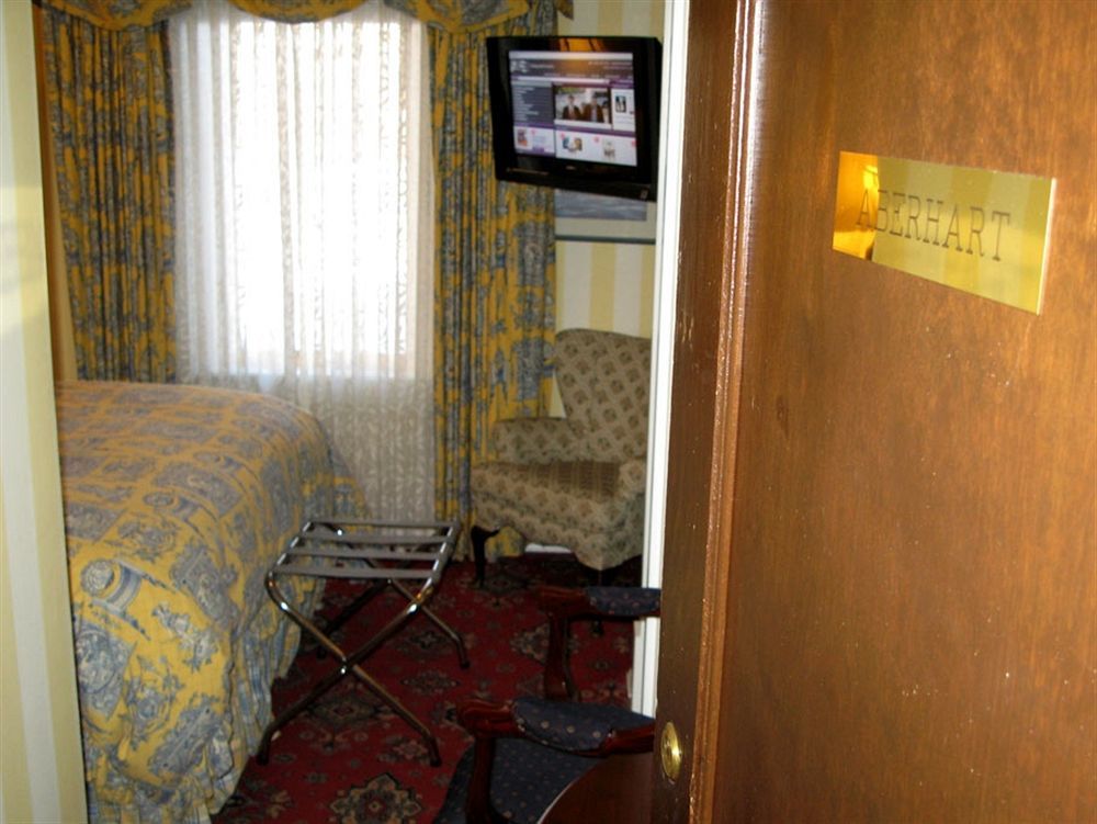 Calgary Westways Guest House Exterior foto
