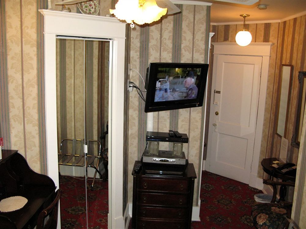 Calgary Westways Guest House Exterior foto